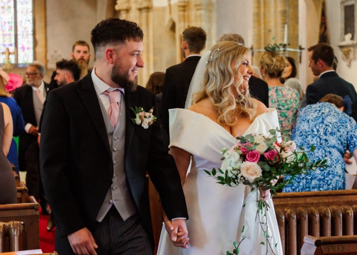 How to Minimise Wedding Planning Overwhelm