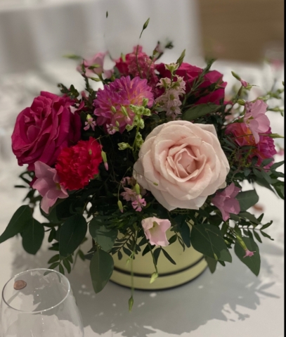 Florist Choice   Hat Box Arrangement